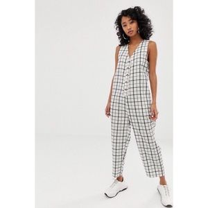 🦋NWT ASOS DAISY JUMPSUIT IN GRID🦋